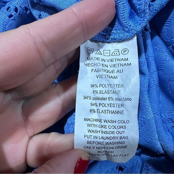 Michael Kors Blue Floral Textured Flutter Sleeve Blouse Size Medium - Picture 8 of 11